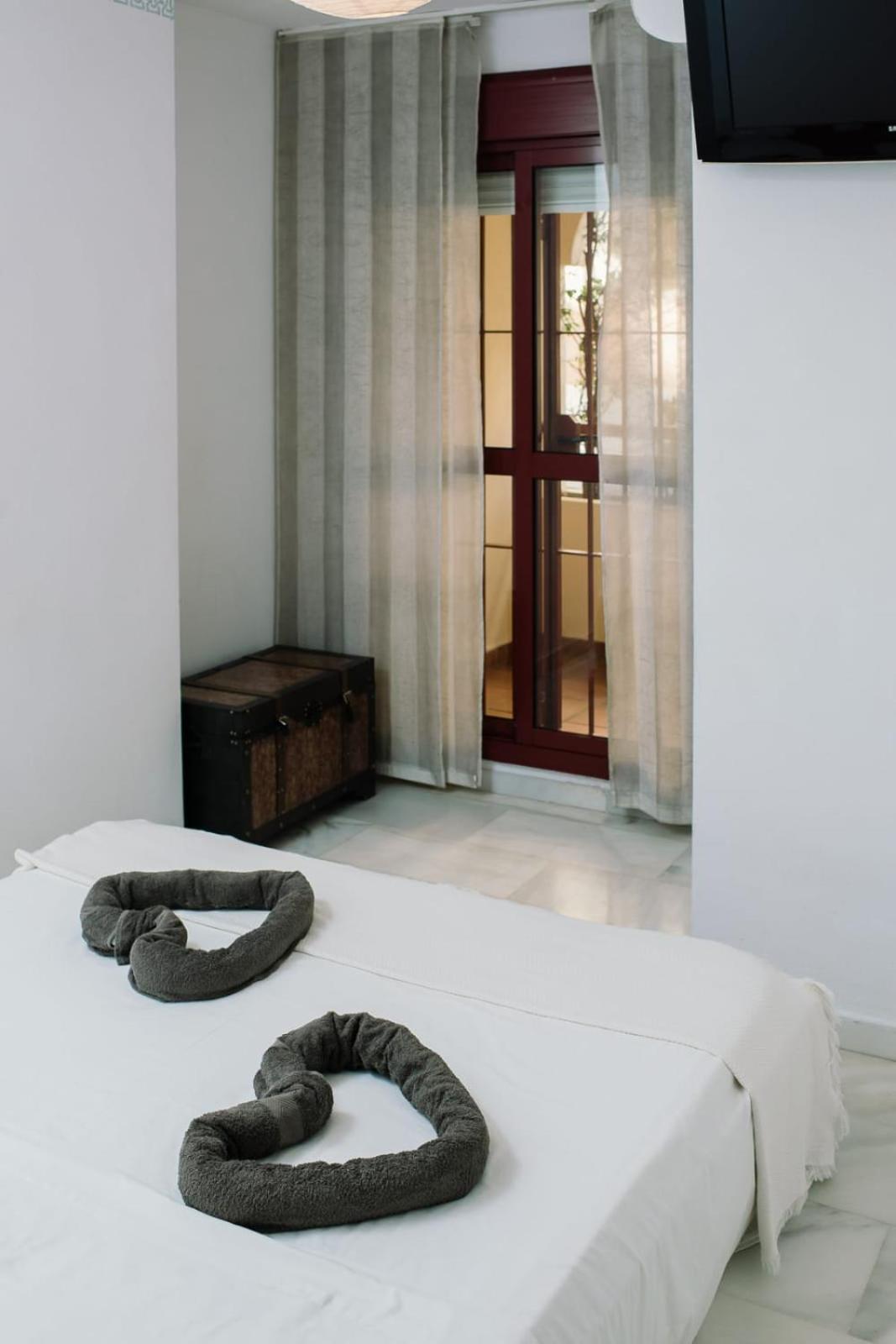 Le Soleil Urban Rooms 베날마데나코스타 외부 사진